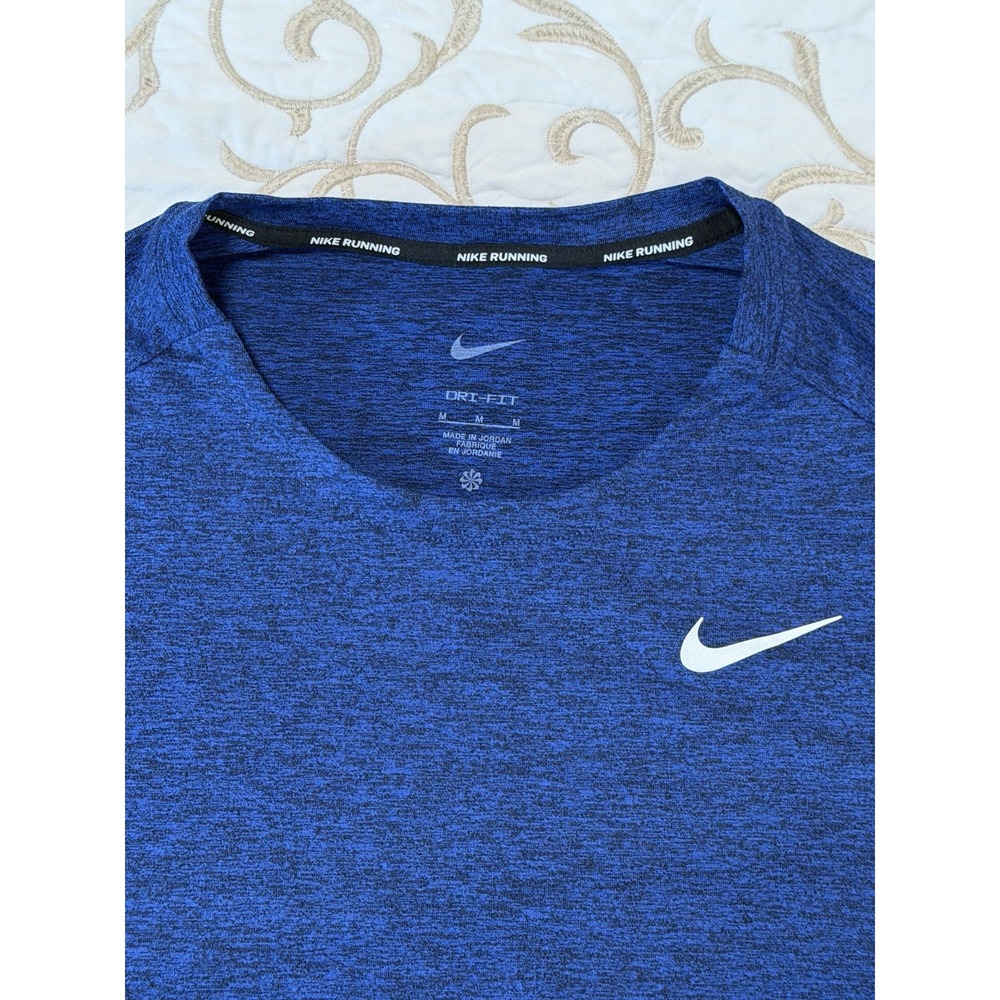 Nike Dri-FIT Running Shirt Men's Medium Blue Long Sleeve Athletic Performance